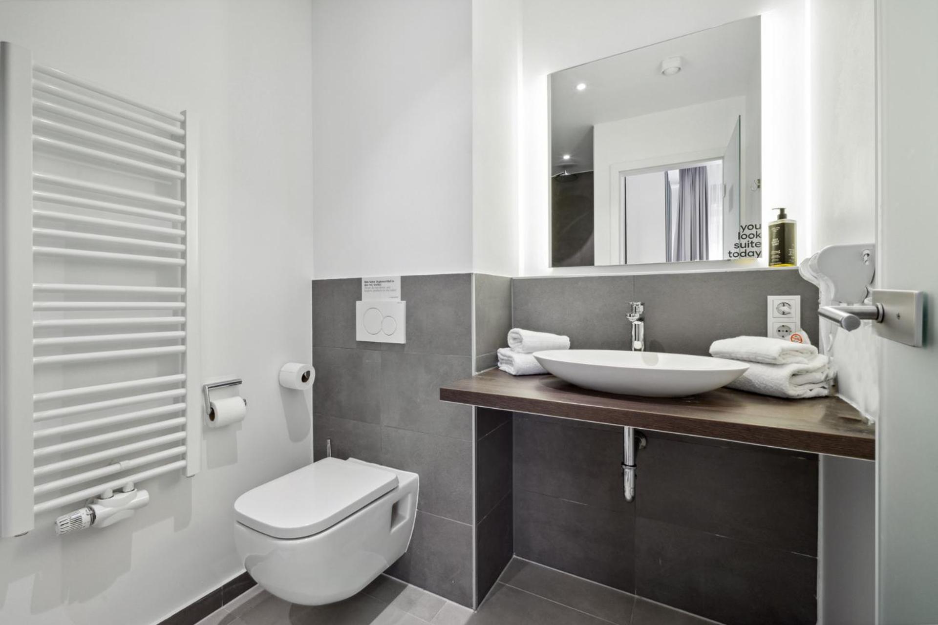 Limehome Munich Fritz-Erler Str Экстерьер фото