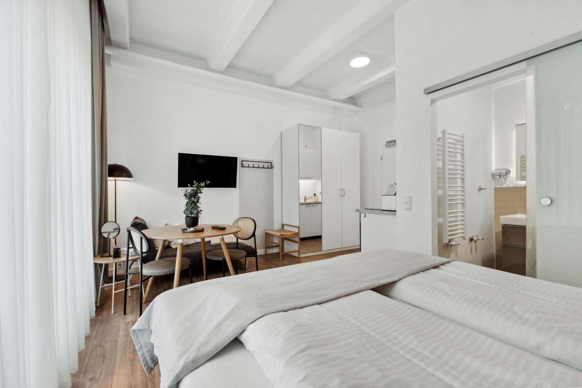 Limehome Munich Fritz-Erler Str Экстерьер фото