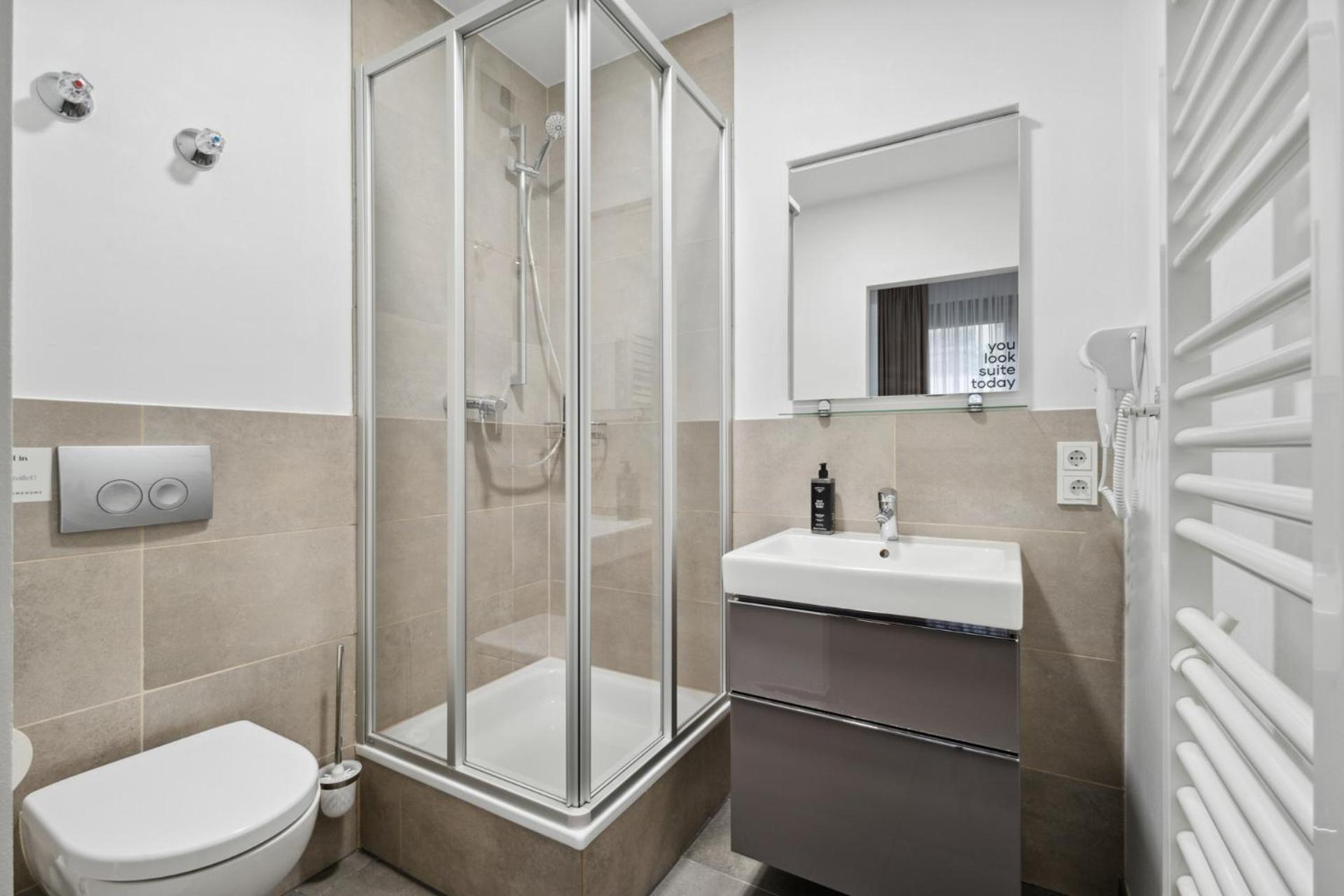 Limehome Munich Fritz-Erler Str Экстерьер фото