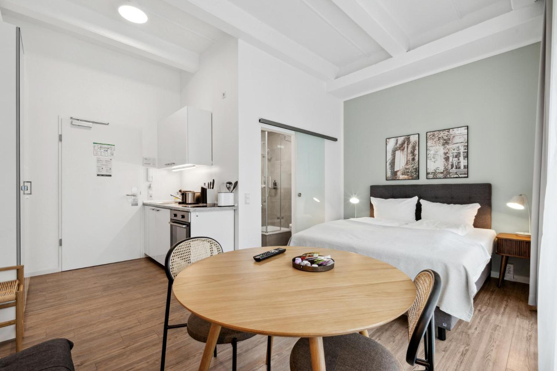 Limehome Munich Fritz-Erler Str Экстерьер фото