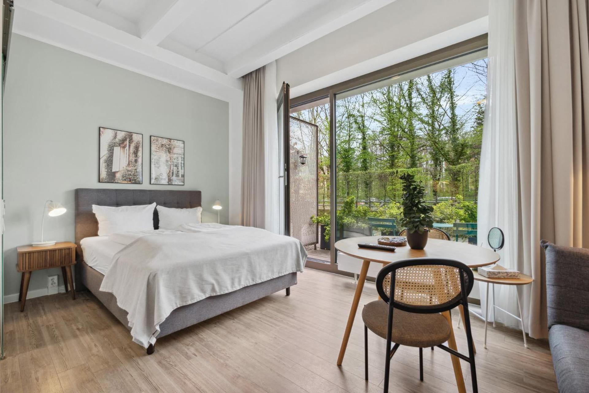 Limehome Munich Fritz-Erler Str Экстерьер фото