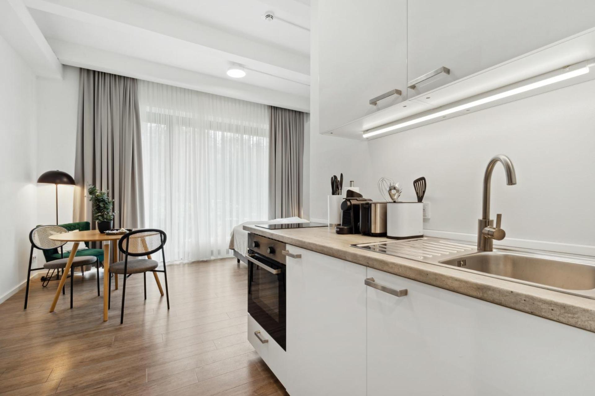 Limehome Munich Fritz-Erler Str Экстерьер фото